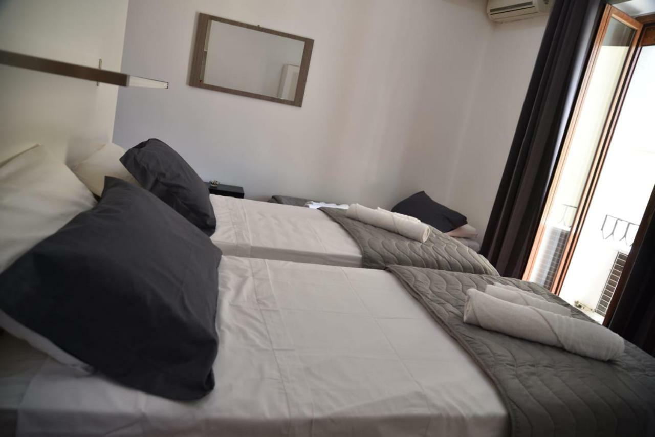 B&B Terronia Naples Extérieur photo